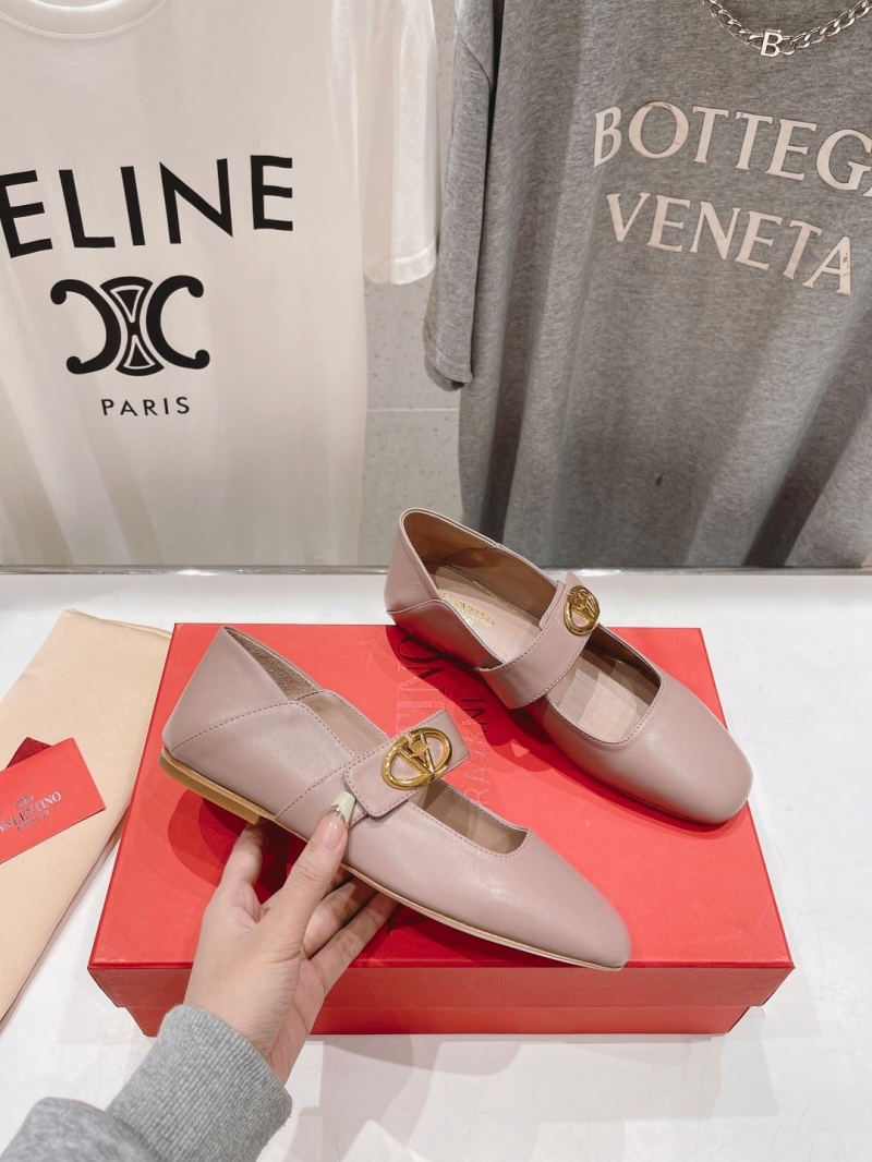 Valentino flat shoes